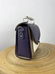 Сучасна та стильна шкіряна жіноча сумка кроссбоді Lamponi Chest one violet/beige/ivory - зображення 7