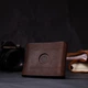 Мужской кожаный кошелек GRANDE PELLE 10х8х0,5 см 000270795 - изображение 8