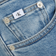 Джинси Mom's жіночі Calvin Klein Jeans J20J221588-1A4 26 Блакитні (8720107891142) - зображення 4