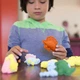 Набор шарикового пластилина EDUCATIONAL INSIGHTS - МИР ДИНОЗАВРОВ (2 формочки, 4 цвета) - изображение 2