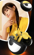 Бездротові Bluetooth навушники MINIONS вкладиші EDIFIER EDF200094 з додатком, бампером та карабіном, yellow - зображення 8