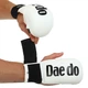 Накладки перчатки каратэ KM600 DAEDO PU белый size M - изображение 1