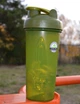 Шейкер BlenderBottle Classic з кулькою 820 мл Оливковий (Classic 28oz Moss) - зображення 4