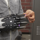 Nerf Бластер Перчатка Когти Черная Пантера Black Panther Dart-Launching Hasbro E7372 - изображение 3