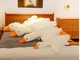 Мягкая плюшевая игрушка гусь, игрушка-подушка, белый 45 см - изображение 7