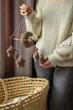 Детский мобиль на кроватку для младенцев ручной работы WooolyWool «Звезды беж» - изображение 3