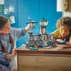 Конструктор LEGO City Поліцейський острів-в'язниця 980 деталей (60419) - зображення 7