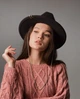 Шляпа федора&nbsp;женская с золотой цепью D.Hats цвет черный - изображение 1