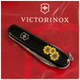 Нож Victorinox Spartan Ukraine 91 мм Чорний Соняшники (1.3603.3_T1340u) - изображение 6