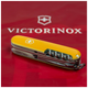 Ніж Victorinox Huntsman Ukraine 91 мм Марка з трактором (1.3713.3_T3110p) - зображення 4