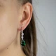 Срібні сережки з фіанітами (тон каменя під смарагд) 3202422 Діамант - изображение 2