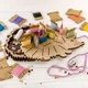 Шкатулка для рукоделия Wonderland Crafts + 26 бобинок FLZB(N)-048 (23.5*18*2.7см) - изображение 1