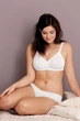 Бюстгальтер для годування з безшовними чашками 5075 Anita 70C white (4009706820963) - изображение 4