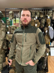 Мужская флисовая демисезонная повседневная кофта Safari Tactical с Softshell вставками Хаки 2XL Kali воротник стойка застежка - молния на всю длину кофты полномерные карманы для рук и дополнительные на рукавах для рыбалки охоты туристических походов - изображение 4