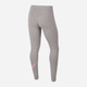 Дитячі спортивні лосини для дівчинки Nike Nsw Favorities Swsh Tight AR4076-096 122 -128 см (XS) Сірі (194498617496) - зображення 2