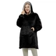 Плед толстовка Huggle Hoodie black с капюшоном рукавами onesize - изображение 8
