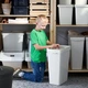 Контейнер с крышкой IKEA ХОЛЛБАР светло-серый, 22 л 204.202.03 - изображение 10