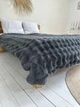 Королевский Кролик Меховое Покрывало - Плед 200x230 Графитовый Koloco - изображение 5