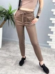 Демисезонные женские брюки из экокожи (тонкие) Fashion 42 мокко - изображение 4