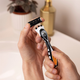 Бритва Bic Flex 5 Hybrid з 2 змінними картриджами (3086123644922) - зображення 5