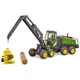 Масштабная модель автомобиля Bruder Харвестер John Deere 1270G с 1 бревном (02135) - изображение 10