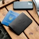 Черная обложка на паспорт с гербом для документов KONSUL из натуральной телячьей кожи - изображение 2