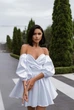 Атласное короткое платье FirstWoman S белый 43462825 - изображение 3