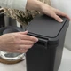 Ведро для мусора 6 л с крышкой прямоугольное пластиковое MVM BIN-04 6L ANTHRACITE - изображение 8