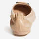 Женские балетки Guess 975738710 37.5 (7) 24 см Бежевые (1159799333) - изображение 3