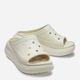 Жіночі шльопанці Crocs Mellow Recovery 208731-2Y2 41-42 (M8/W10) 26 см Бежеві (196265369188) - зображення 2