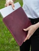 Шкіряна сумка-чохол для ноутбука 14" Apple / Asus / Dell / Lenovo / HP / Honor / Acer / Huawei / Xiaomi - (LC-16) - Бордо - изображение 2