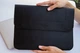 Шкіряна сумка-чохол для ноутбука 16" Apple / Asus / Dell / Lenovo / HP / Honor / Acer / Huawei / Xiaomi - (LC-15) - Чорний - зображення 1