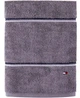 Полотенце махровое Tommy Hilfiger Modern American Банное 76х138 см Серое (1159801171) - изображение 1