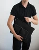 Шкіряна сумка-чохол для ноутбука 14" Apple / Asus / Dell / Lenovo / HP / Honor / Acer / Huawei / Xiaomi - (LC-01) - Чорний - изображение 2