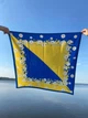 Жіноча Патріотична хустка Прапор з ромашками синьо-жовта шовк 90х90 см 05035 - зображення 3