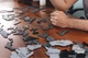Дерев’яна карта світу PuzzleOK на стіну, розмір 2000*1100 мм, 110 деталей - зображення 3