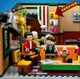 Конструктор Central Perk Friends Центральна кав'ярня на 1070 деталей - зображення 5