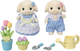 Zestaw figurek Sylvanian Families Flower Garden Flora Rabbit Brother & Sister 17 szt (5054131057360) - obraz 2