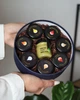 Подарочный СИНИЙ ROUND на 8 вкусов медовой пасты по 55 грамм. Оформление шоколадный беж. ТМ Honey Life - изображение 1