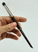 Профессиональная кисточка для нанесения и растушевки теней Bogenia Professional BLENDING BRUSH BG200 №012 - изображение 3