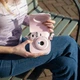 Подарочный комплект Fujifilm Instax Mini 12 Blossom Pink с фотоаппаратом, чехлом, альбомом на 108 фото, плёнкой и фоторамкой (Подарочная упаковка) - изображение 6