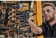 Гайковерт ударный бесщеточный DeWALT DCF921NT - изображение 6
