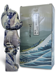 Статуетка Bearbrick x Kanagawa Surf 400% 28 см Medicom Toy Могутні хвилі - зображення 4