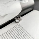 Серебряное кольцо с фианитами, вес изделия 3,24 гр (2160885) - изображение 5
