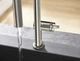 Cмеситель для кухни с выдвижной лейкой HANSGROHE Talis M54 сатин латунь 72801800 - изображение 4