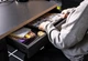 Письмовий стіл IKEA MICKE 105х50 см антрацит (804.898.50) - изображение 5