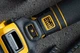 Шліфмашина кутова акумуляторна DeWalt без АКБ та ЗП DCG409VSN - зображення 6