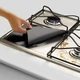 Защита для плиты (жиронепроницаемая бумага) Unique Reusable Gas Range Protector Black - изображение 4