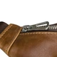 Кожаная сумка на пояс бананка Grande Pelle 741623 коньячная - изображение 4