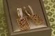 Серьги Xuping Jewelry две дорожки с ажурными прямоугольниками 2,8 см золотистые - изображение 2
